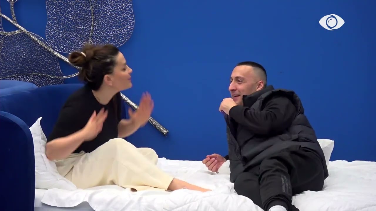 “M’i kanë thënë të gjitha të zezat”/ Rozana-G Banit: Nuk kam frikë të dal ‘kokë më kokë’…