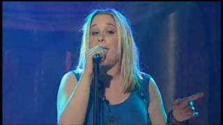 Catherine Britt - Lucky Girl - (Live, on RocKwiz)