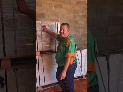 A VSB Granitos realizou a entrega de piso de granito para o Supermercado Bretas, em Nova Crixás – GO