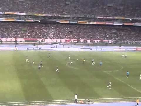 Fluminense 0 - 3 Gremio. Gol de Eduardo Vargas. Estadio Engenhao de Rio de Janeiro