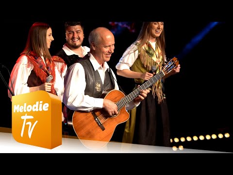 Sašo Avsenik & seine Oberkrainer, Monika & Gregor Avsenik - Mädchen sind zum Küssen da (Musikvideo)