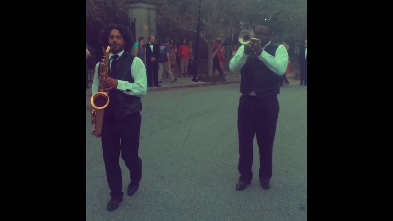 Promotional video thumbnail 4 for Serenading & Saxie (Vocals & Saxophone)