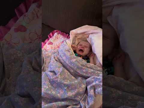 I can’t believe dad asked that 😭 my precious newborn baby communicating in a sweet way 💙 #newborn