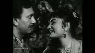 MAIN TUMHI SE POOCHHTI HOON - LATA JI - MOHD.RAFI - JAAN NISSAR AKHTAR - N DUTTA ( BLACK CAT 1959 )
