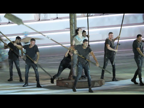 Intimissimi on Ice 2017, Stephane Lambiel & Hot Shivers Senior Synchro Team - The Sirens