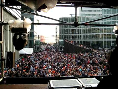 DJ Saint @ Zodiak Commune - Queensday Festival 2010 [30-04-2010, Kennedyplein, Eindhoven]