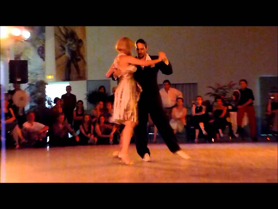 Virginia Uva y Cesar Agazzi , pavadita