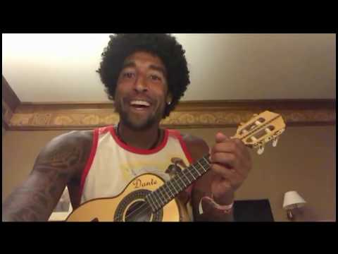 Jogador Dante Bahia estudando as cadências -