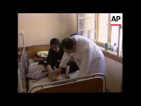 VOICER SE Iraq faces cholera outbreak, hospital pix