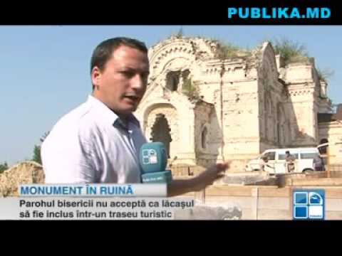 O biserică veche de peste un secol din satul Pohrebea, raion