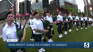Parade in downtown Nashville honors fallen heroes