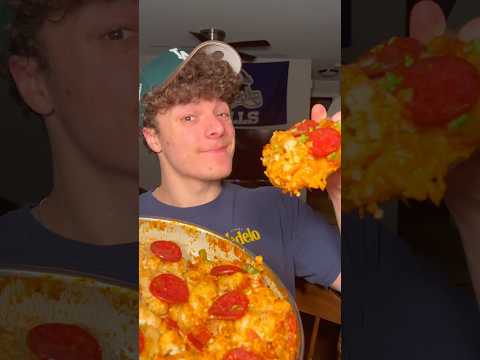 Tater Tot Pizza Skillet