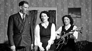 The Carter Family - Sinking in the Lonesome Sea