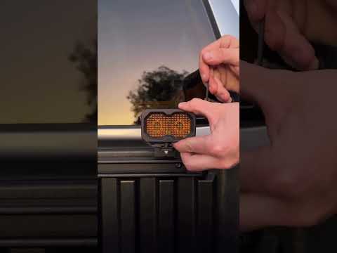 Yellow C2 2.0 LED Pods + D-Switch Panel = Chase Lights