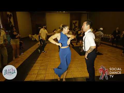 Fernando Sosa & Terry & Tatiana - Salsa social dancing | Latin Beach Fest DR 2022 (Punta Cana)