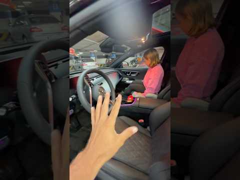 Úžasný pocit, když máte vyleštěné a umyté auto od Automyčka Express! ✅🥳