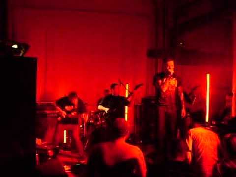 holotropic - holotropic - traveller (live @fuga 18.5.2013)