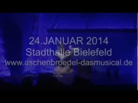 Drei Haselnüsse für Aschenbrödel-Das Musical 2014 von Uwe Müller - 