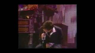 k.d. lang - I Will Survive (Songs And Visions Wembley 1997) HD