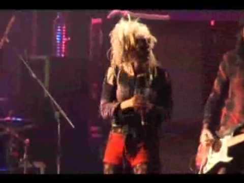 Skew Siskin live at the Zenith Munich-Comp - Part 2.flv