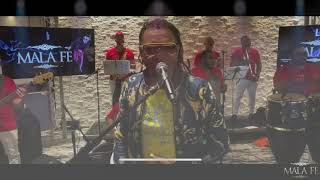 Saca La Negra Live Lyrics English Translation