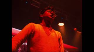 Download lagu Eemrun - SUPERNATURAL (intro) (Live Version) mp3