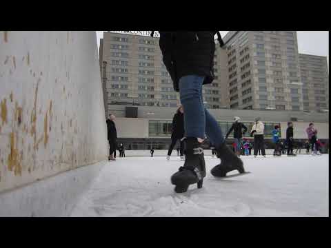 Ice skating in Vienna #1 (uncut)