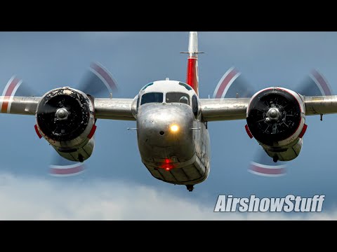 S-2 Tracker Water Drop Demo and LOW Flybys! - Thunder Over The Heartland 2021