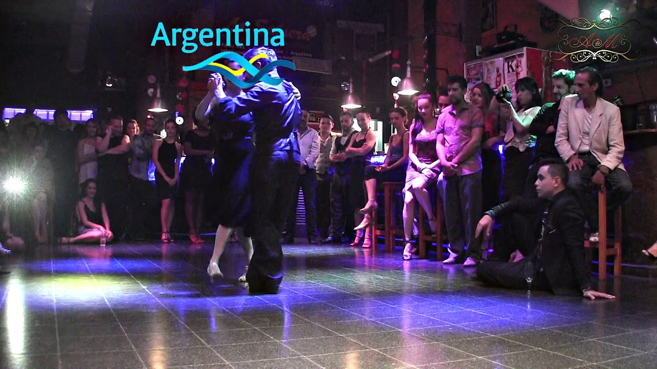 Bailando milonga Guillermo Peque Barrionuevo y Mariela Sametband, milonga A La Parrilla