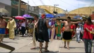 preview picture of video 'via crucis parroquia de  san martin de porres salamanca,gto 2015'