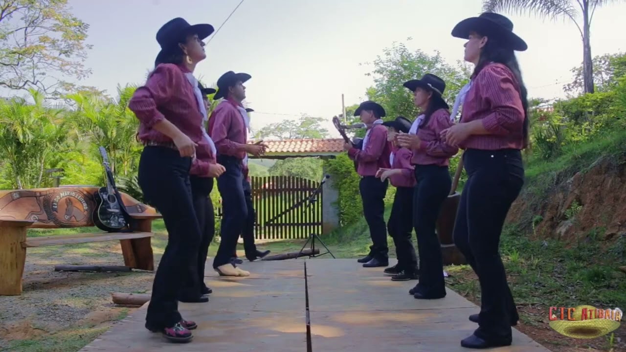 Grupo Raízes do Catira em "Passa Morena" (Vieira e Vieirinha)