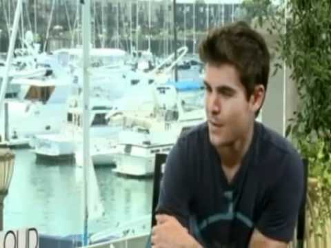 Zac Efron Talks About Vanessa Hudgens