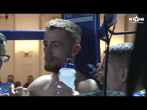 Ian Houiellebcq VS Dillon Elsmore