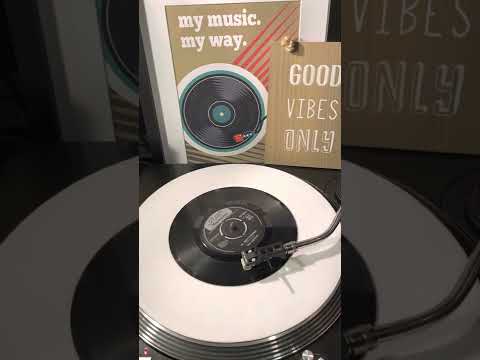 Roy Orbison- Oh Pretty Woman ( Vinyl 45 ) From 1964 .