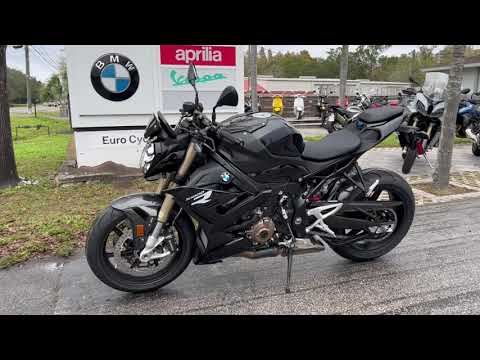 2023 BMW S 1000 R Carbon Package in Black Storm Metallic at Euro Cycles of Tampa Bay Florida
