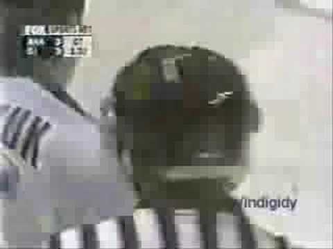 Paul Kariya vs. Alex Korolyuk brawl