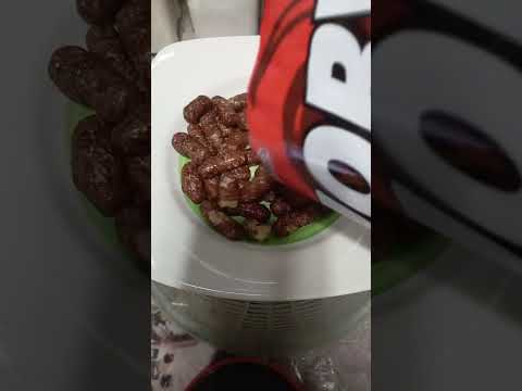 NUTRI SNACK MOBY CRUNCHY CHOCOLATE #flavored corn snack  #crunchy snack dip in real chocolate #short