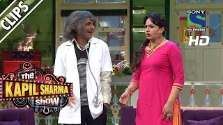 Dr Gulati goes crazy about Twinkle - The Kapil Sha