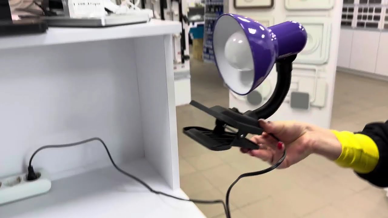 Настольная лампа с прищепкой LOGA LIGHT CL-110 Сирень