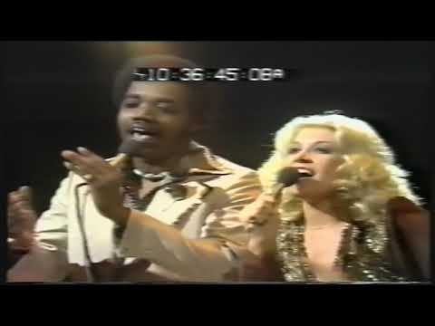 Love Kiss and Run -Sweet Dreams/ Polly Brown