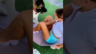 This Dog Has ZERO Respect for Leg Day 😅🐶 #legday #fitnessmotivation #doglove #funnyanimals