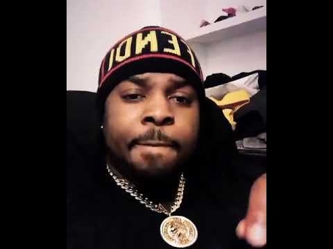 J spades- Talks girls & quarantine flexing the classic “Queens head” chain