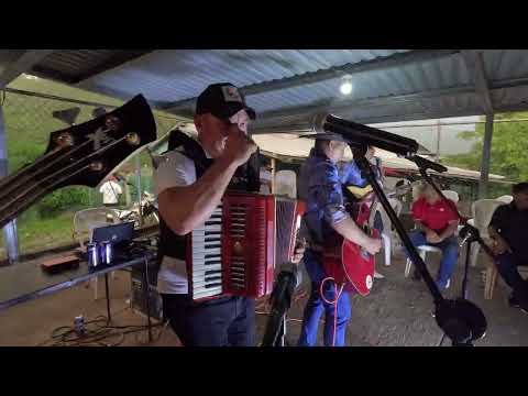 Inquietos de Olancho - El Pizón