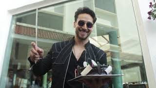 Paparazzi I Tiger Shroff celebrated his birthday with Ahmad khan