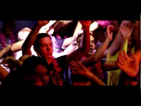 Molti, Spotzl, Pichla, Eigi feat. Michelle Luttenberger - "Helden dieser Nacht"