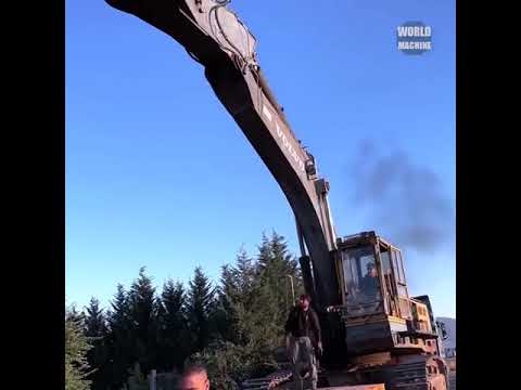 Loading And Transporting The Volvo EC650 Excavator With Goldhofer Trailer