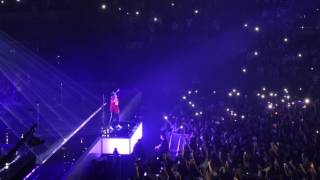 Bruno Mars - Straight Up And Down &amp; Versace On The Floor @Paris 2017-06-06 Stroubidoul