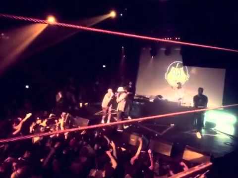 Grems - Pinocchio Live @ Machine du Moulin Rouge