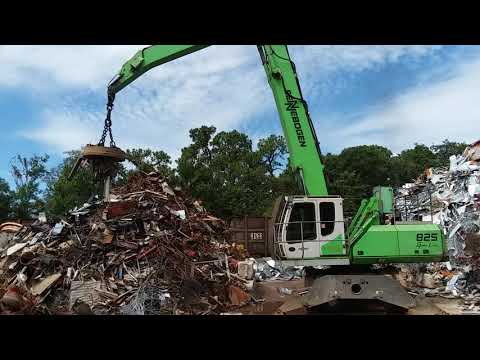 Sennebogen 825M with magnet