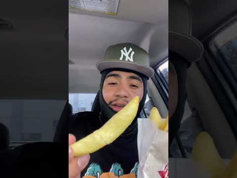 Fatburger está no meio